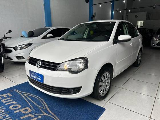 VOLKSWAGEN POLO SEDAN 1.6 MI 8V FLEX 4P MANUAL VOLKSWAGEN POLO SEDAN 1.6 MI 8V FLEX 4P MANUAL